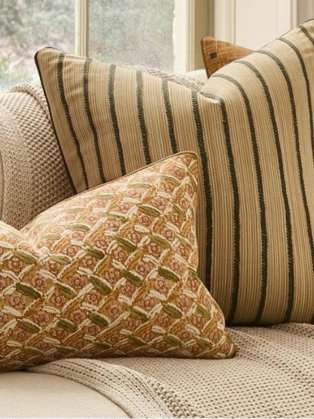 Pierce & Ward Floral Lattice Lumbar Pillow Cover - Picture 2 of 2